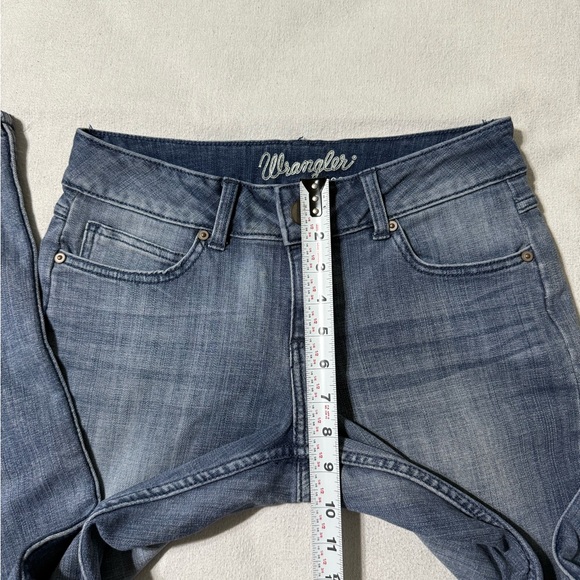 Wrangler Jeans Womens 5‎ Blue Bootcut Low Rise Medium Wash Stretch Western Denim - Picture 4 of 9